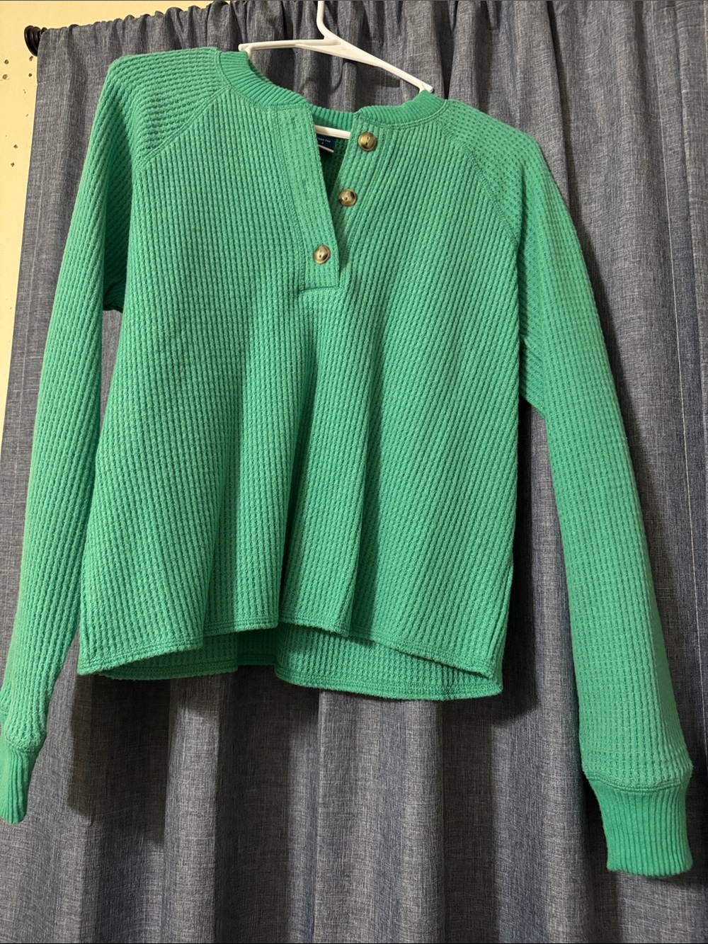 Old Navy Green Waffle-Knit Henley Sweater with Button Placket